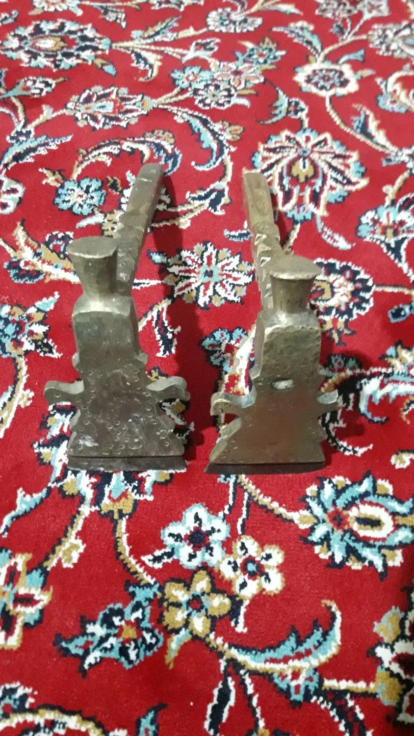 قند شکن برنجی قاجاری|کلکسیون اشیاء عتیقه|قزوین, |دیوار