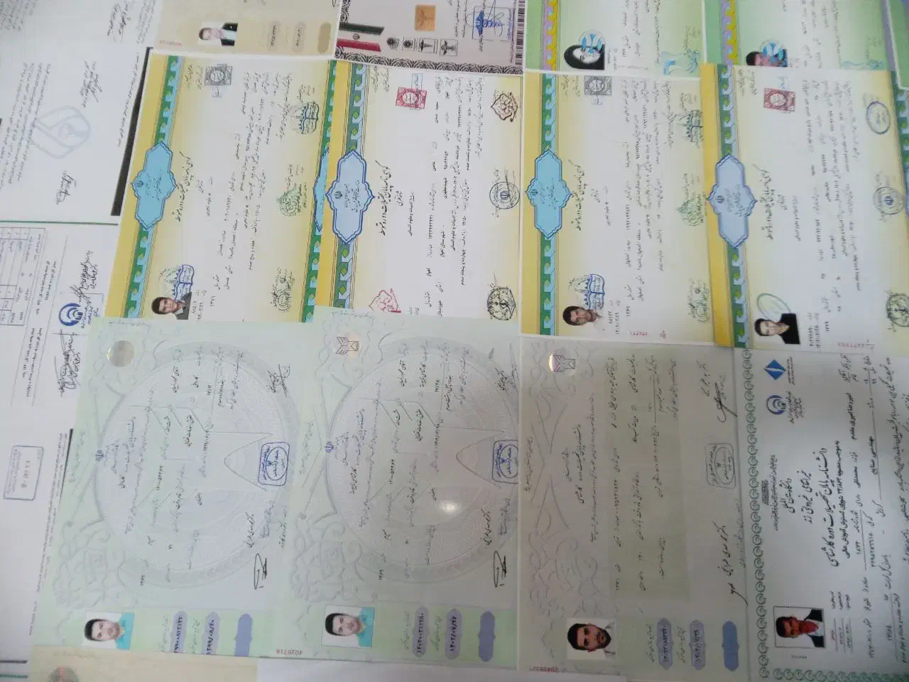 مدارک تحصیلی|خدمات آموزشی|قم, بکایی|دیوار