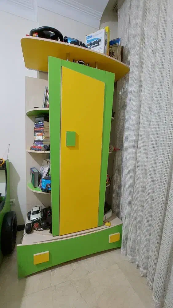 ست تخت وکمد نو بدون کوچیک ترین خط و خش باهدیه ویژه|تخت و سرویس خواب|تهران, جنتآباد شمالی|دیوار