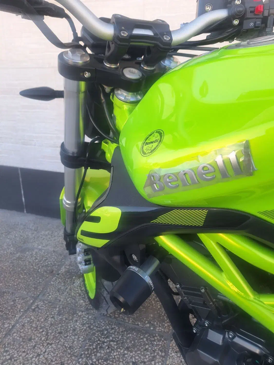 بنلی ۳۰۰جفت مدل۴۰۲ فسفری|موتورسیکلت|بهبهان, |دیوار