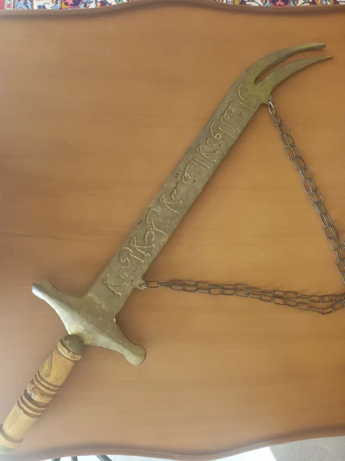 شمشیر|کلکسیون اشیاء عتیقه|اراک, |دیوار