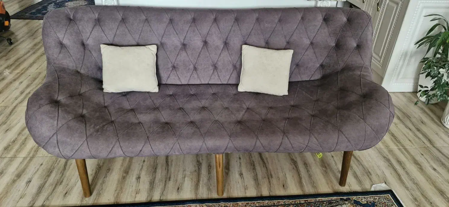 مبل راحتی قایقی ۷ نفره با جلو مبلی و عسلی در حد نو|مبلمان خانگی و میز عسلی|صائین قلعه, |دیوار