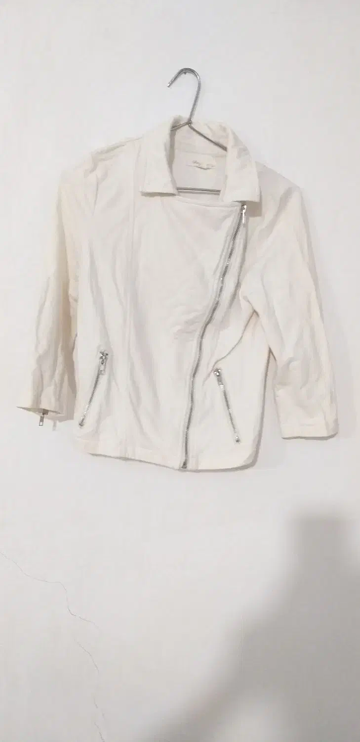 سلام تعدادی لباس به فروش میرسد|لباس|مشکین‌دشت, |دیوار