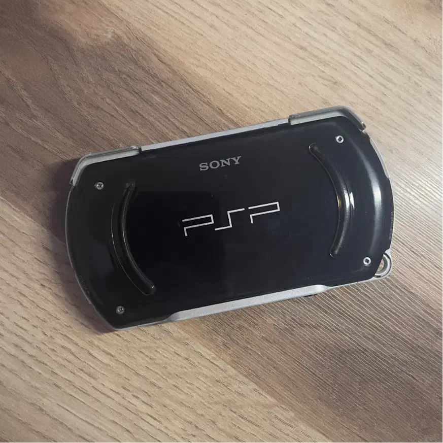 PSP go پی اس پی گو|کنسول، بازی ویدئویی و آنلاین|قزوین, |دیوار