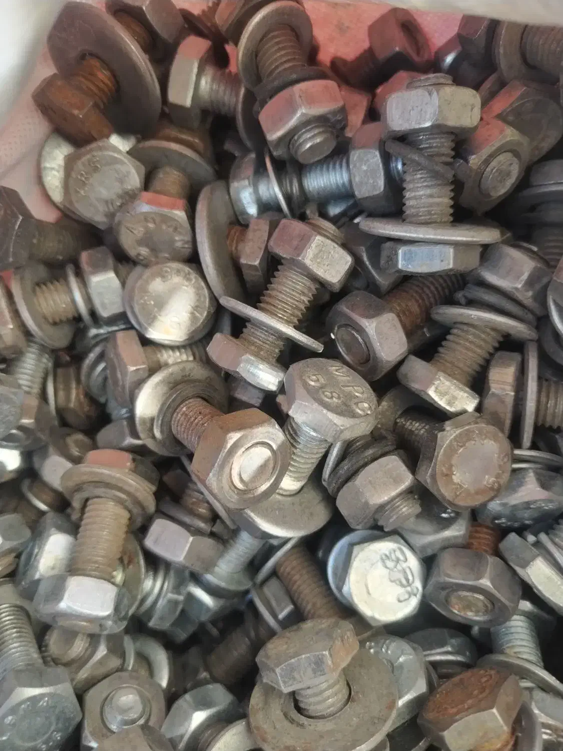 پیچ و مهره|ابزارآلات|سبزوار, هویزه|دیوار