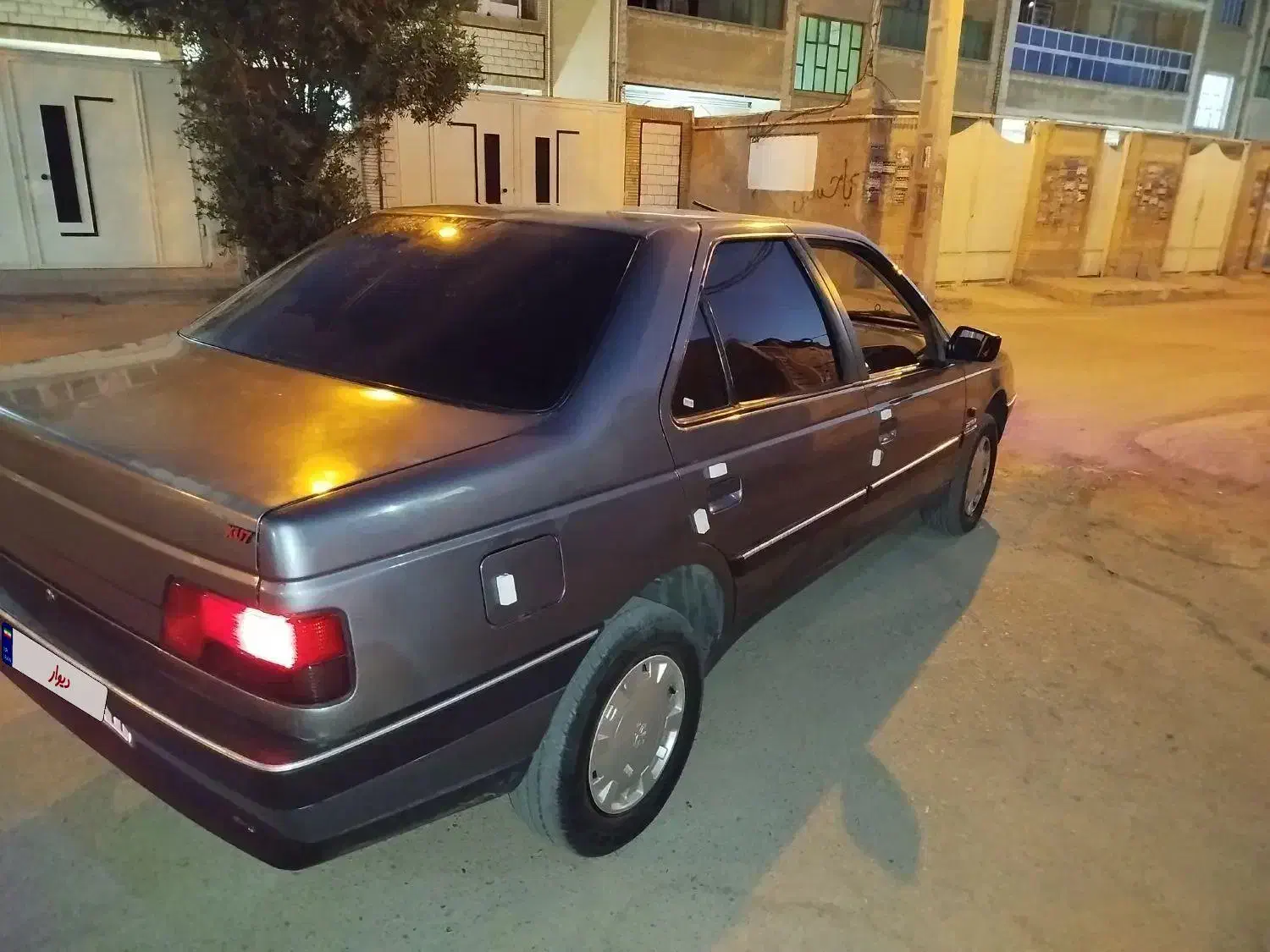 پژو 405 دوگانه فابریک شرکتی کم کارتک برگ|خودرو سواری و وانت|شیراز, حافظیه|دیوار