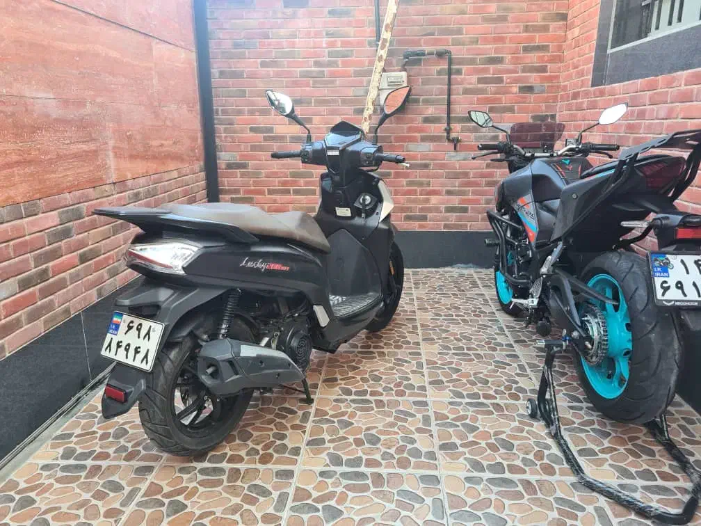 لاکی ۲۰۰ سی سی اس وای ام تایوان ۱۴۰۲|موتورسیکلت|شیراز, شهرک مفتح|دیوار