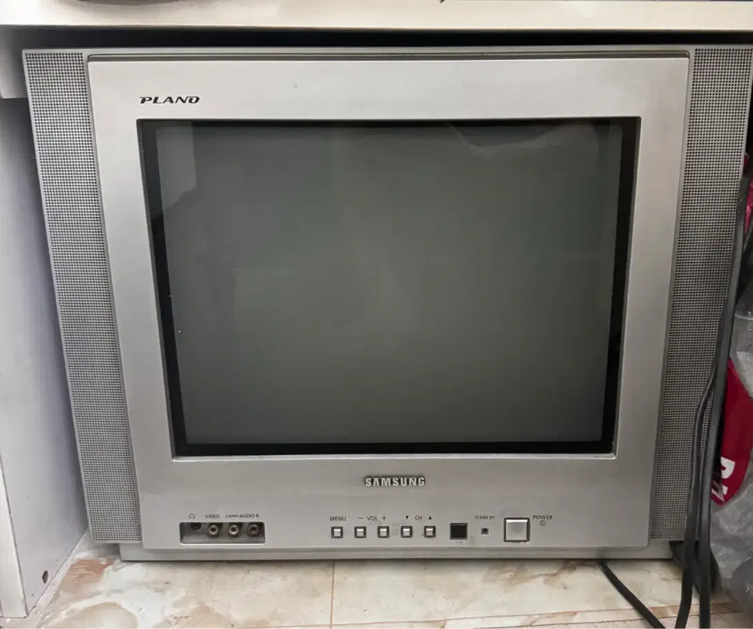 تلویزیون ۱۴ اینچ|تلویزیون و پروژکتور|تهران, تهرانپارس جنوبی|دیوار