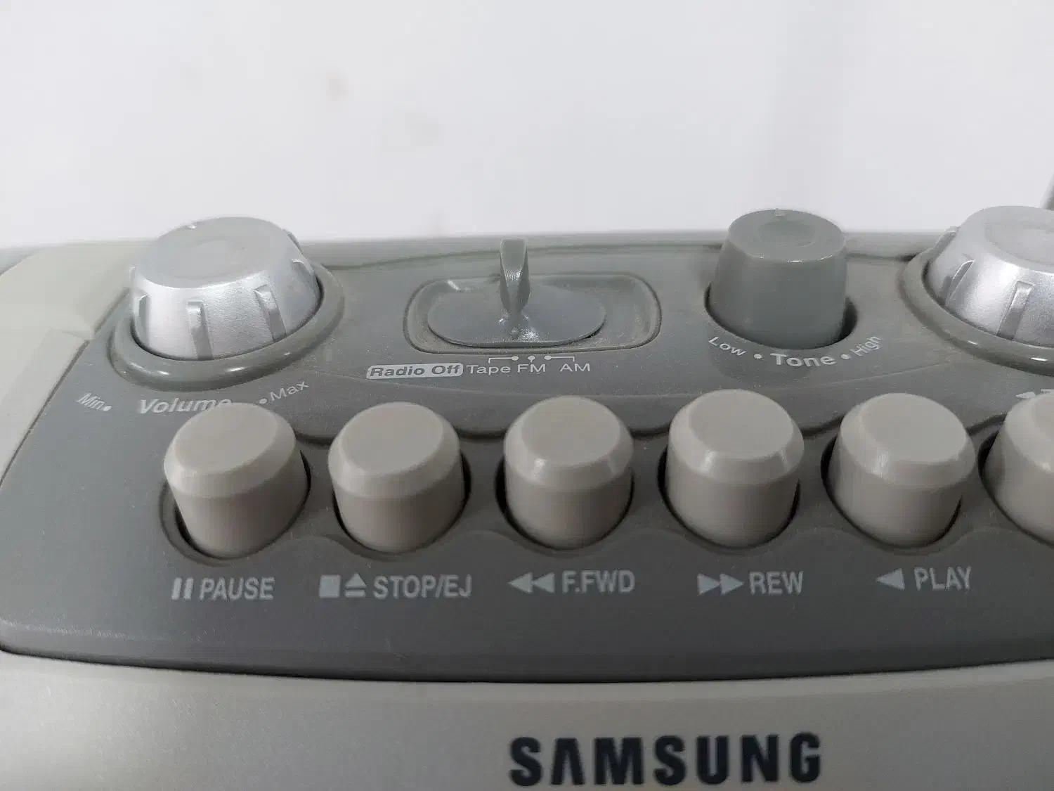 رادیو ضبط آنتیک اصل سامسونگ مشابه نو|کلکسیون اشیاء عتیقه|آستانه اشرفیه, |دیوار