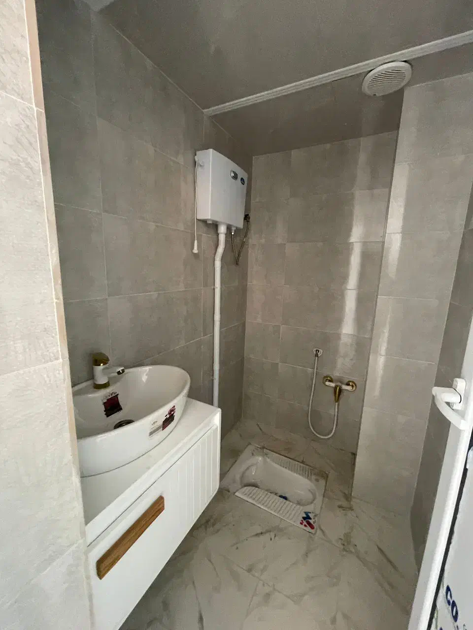 رهن نوساز ۷۷ متری / فول امکانات و لوکس / پارکینگ|اجارهٔ آپارتمان|آستانه اشرفیه, |دیوار