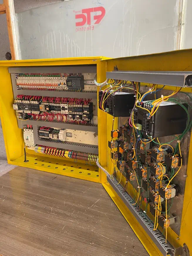 برق صنعتی سیم پیچی اتوماسیون PLC|خدمات پیشه و مهارت|اصفهان, شهرک صنعتی امیرکبیر (شاپور جدید)|دیوار