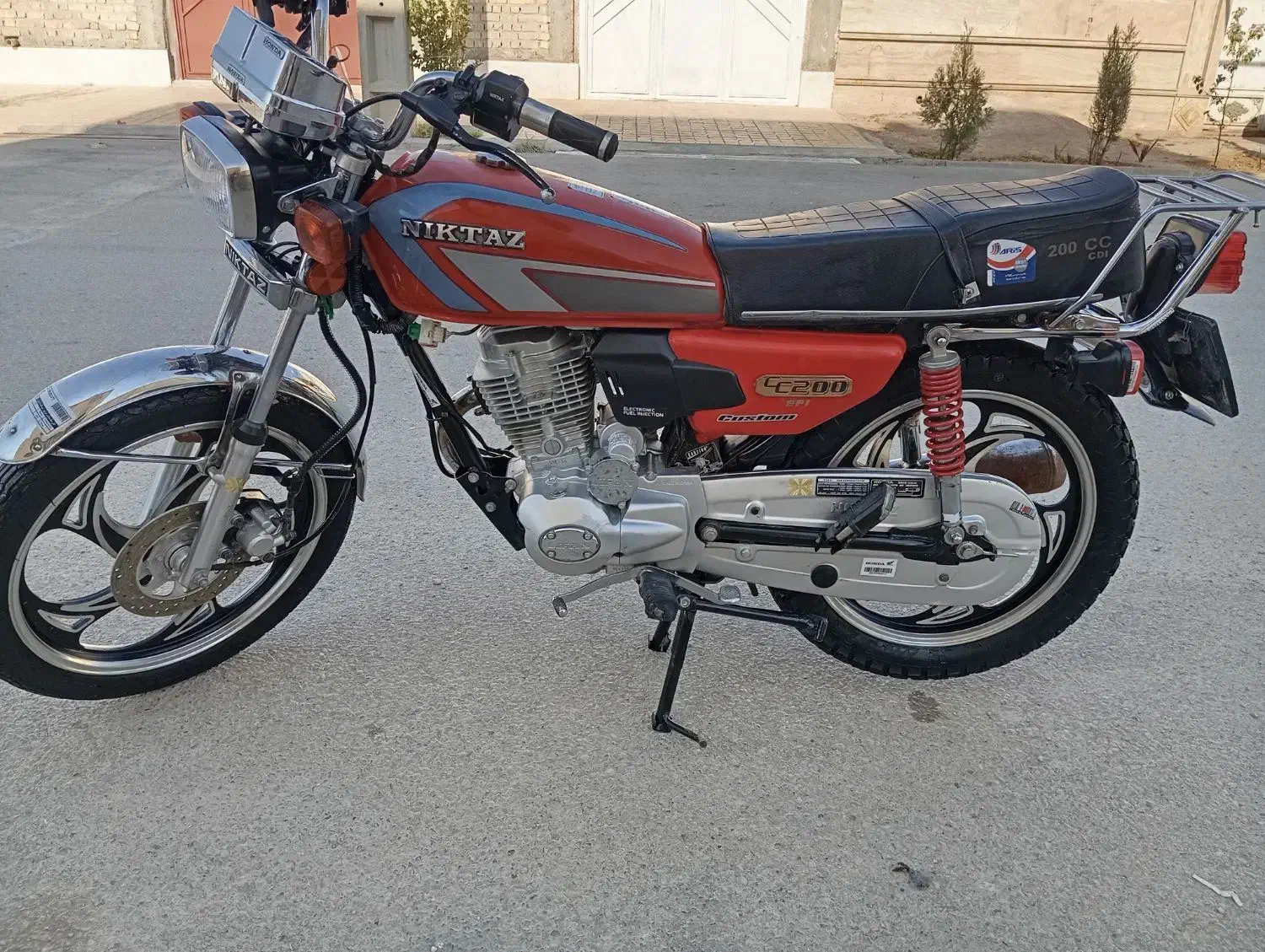 موتور 200نیکتاز تمام فابریک در حد|موتورسیکلت|مرودشت, ژیان|دیوار