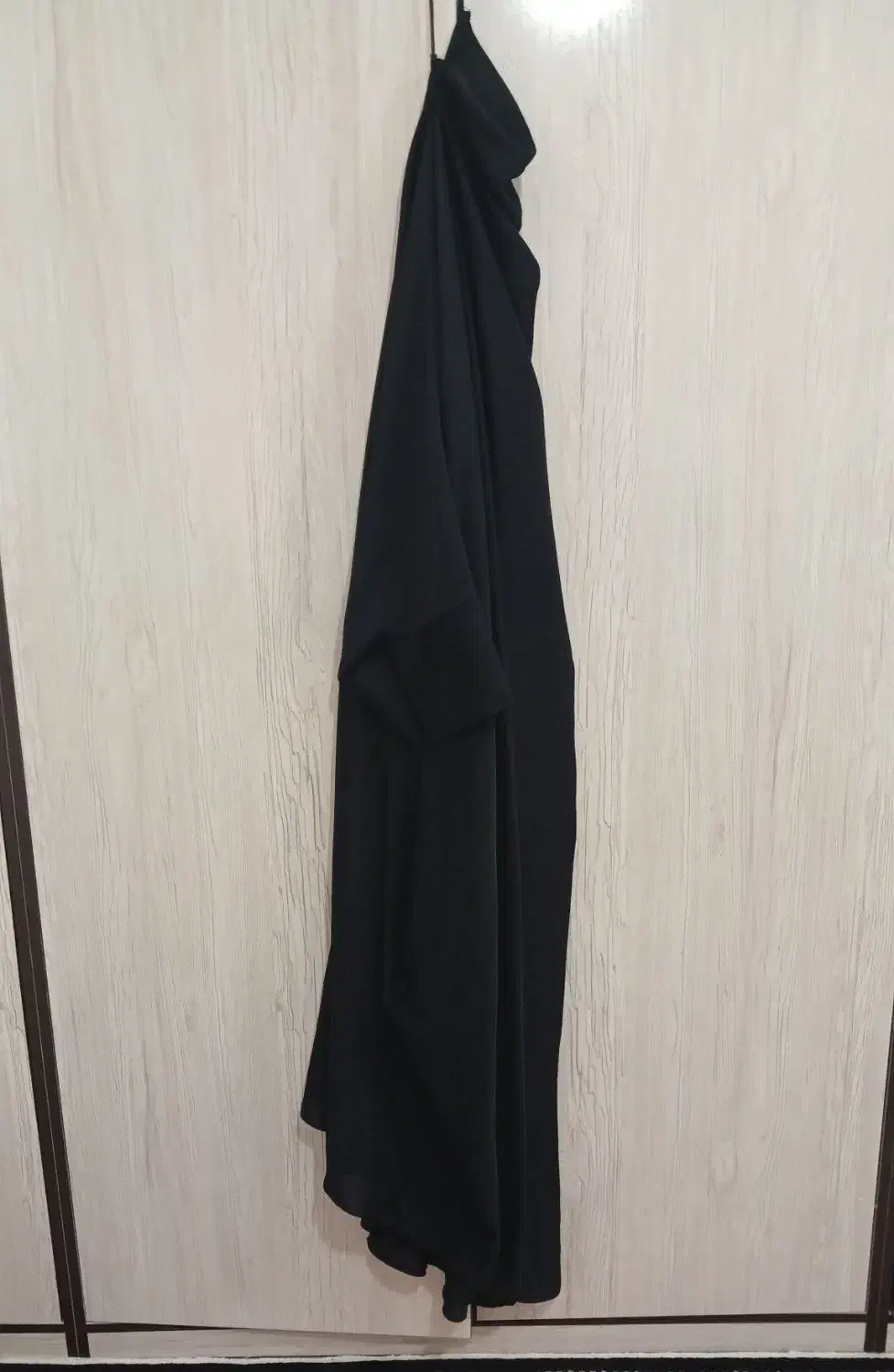 چادر مشکی|لباس|فیروزه, |دیوار