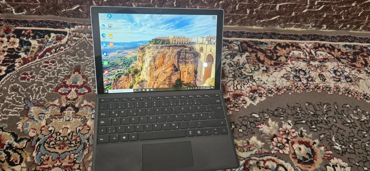 سرفیس surface pro 5 1796|رایانه همراه|لامرد, |دیوار