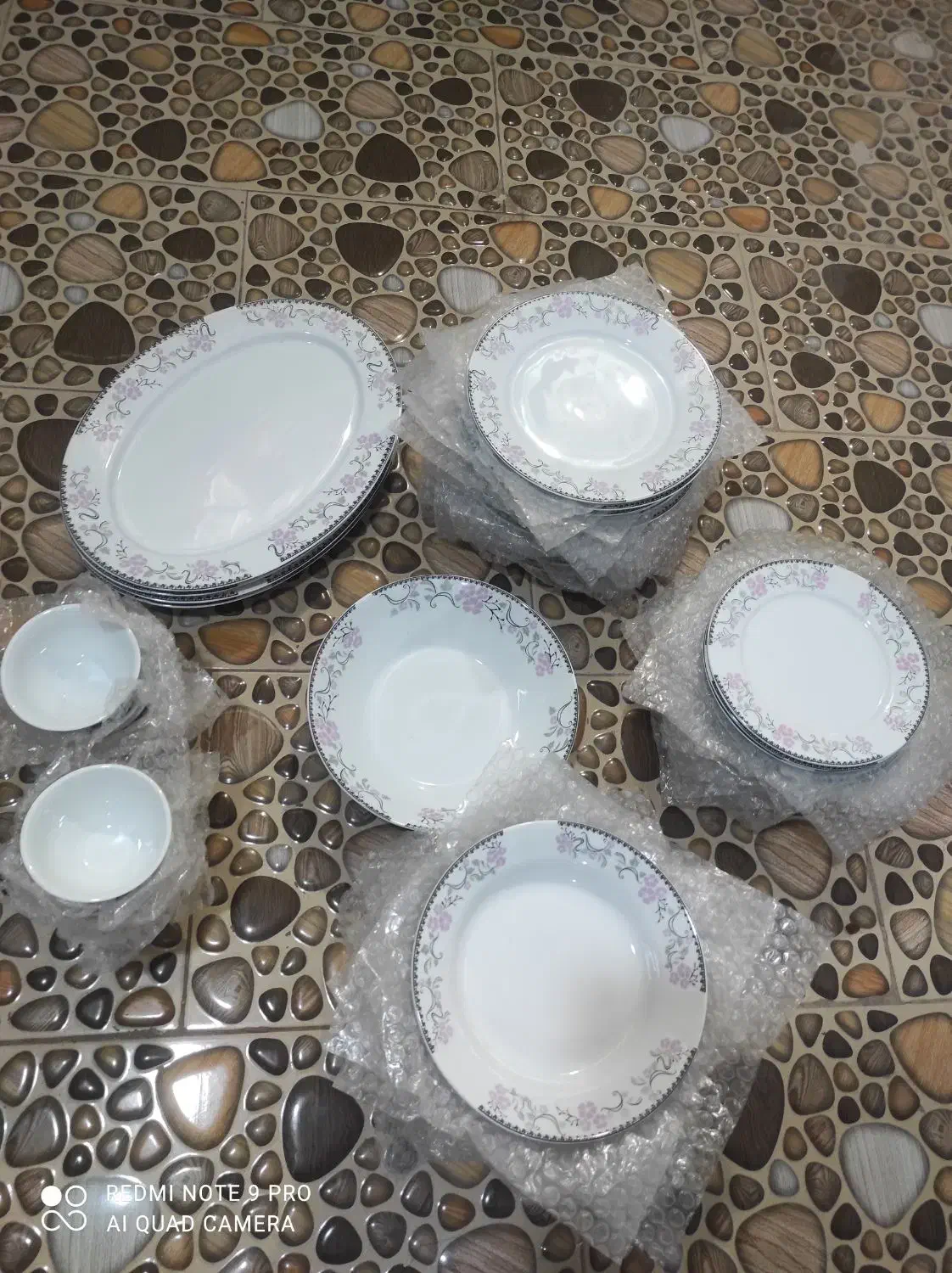 سرویس چینی|ظروف سرو و پذیرایی|بوشهر, |دیوار