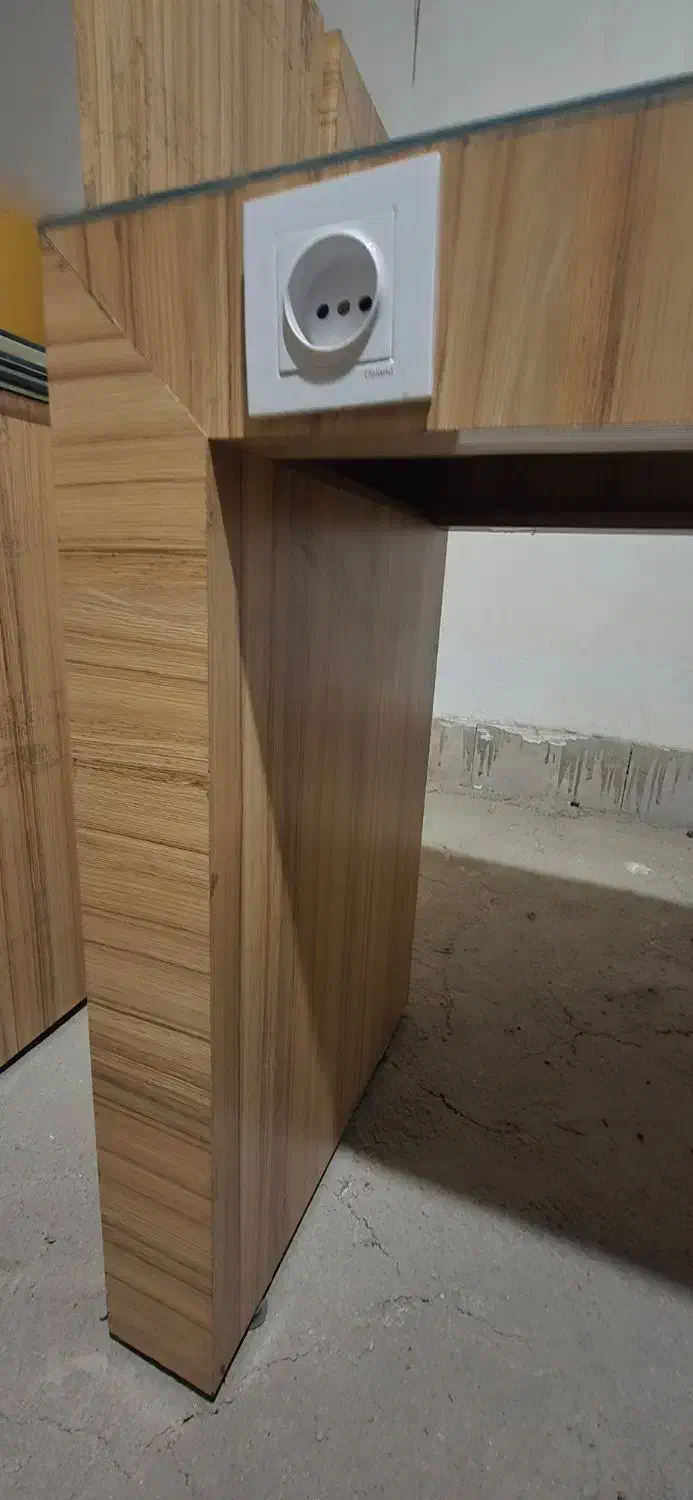 میز ناخن و ناخنکار وسایل کاشت ناخن سفارشی|آرایشگاه و سالنهای زیبایی|پردیس, فاز ۲|دیوار