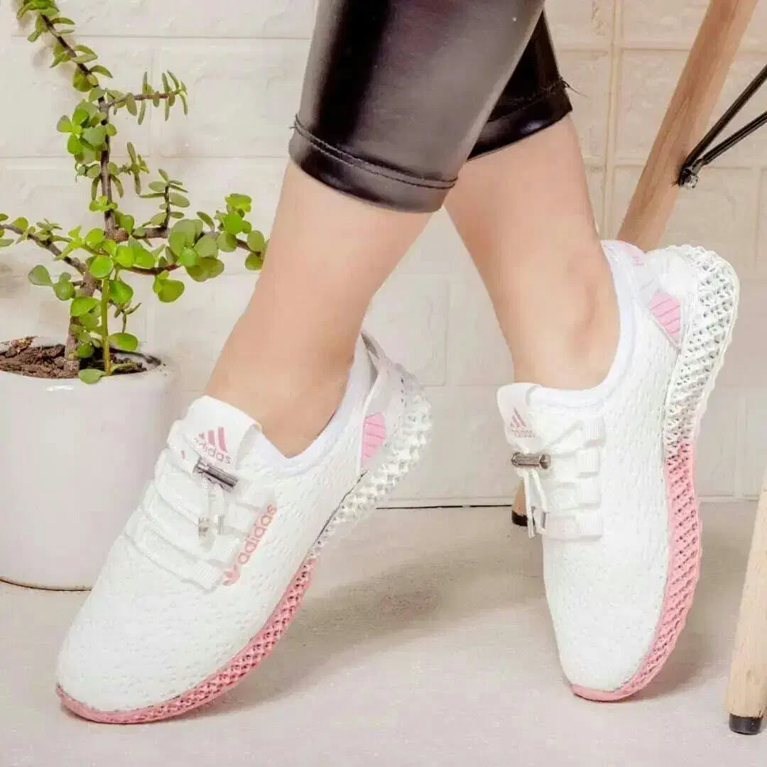 کفش ادیداس پیاده روی طبی زنانه عمده|کیف، کفش، کمربند|شیراز, حومه شیراز|دیوار