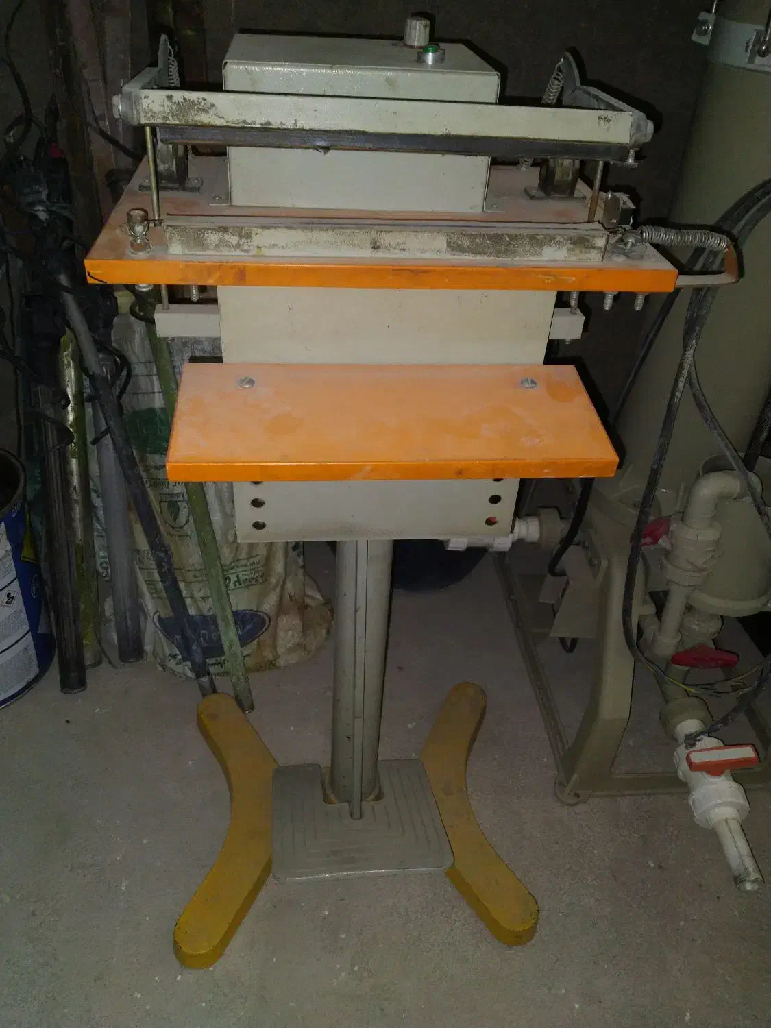 دستگاه دوخت نایلون پدالی|فروشگاه و مغازه|پردیس, فاز ۱|دیوار