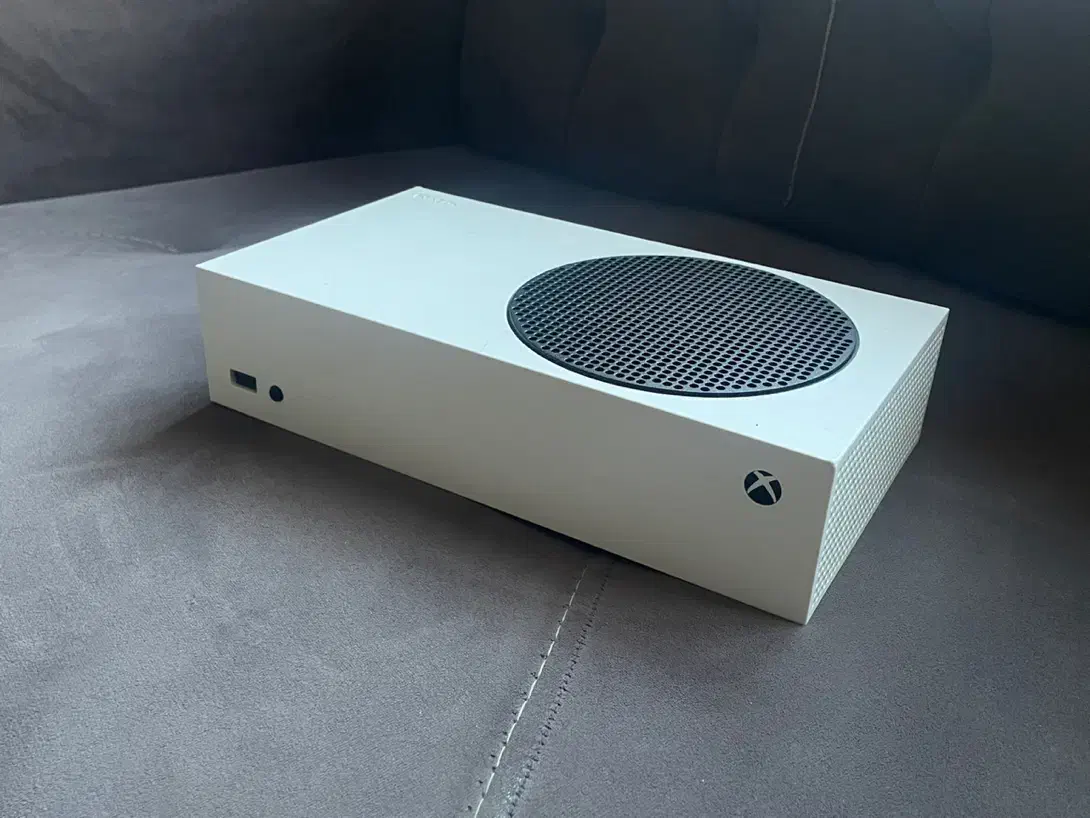 ایکس باکس سریز s کار نکرده به شرط|کنسول، بازی ویدئویی و آنلاین|شیراز, تاچارا|دیوار