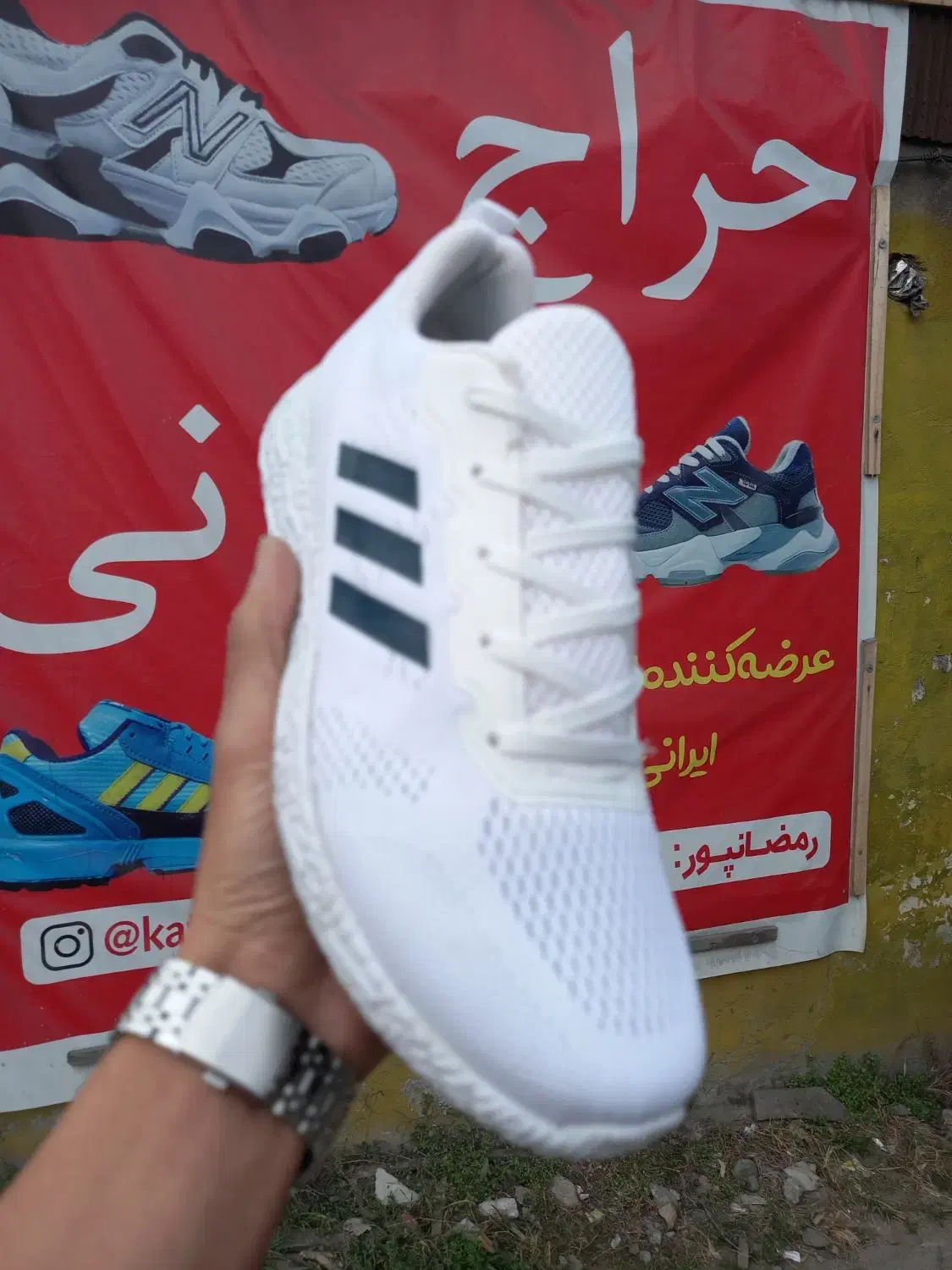 آدیداس نرم و سبک|کیف، کفش، کمربند|لاهیجان, لیالستان|دیوار