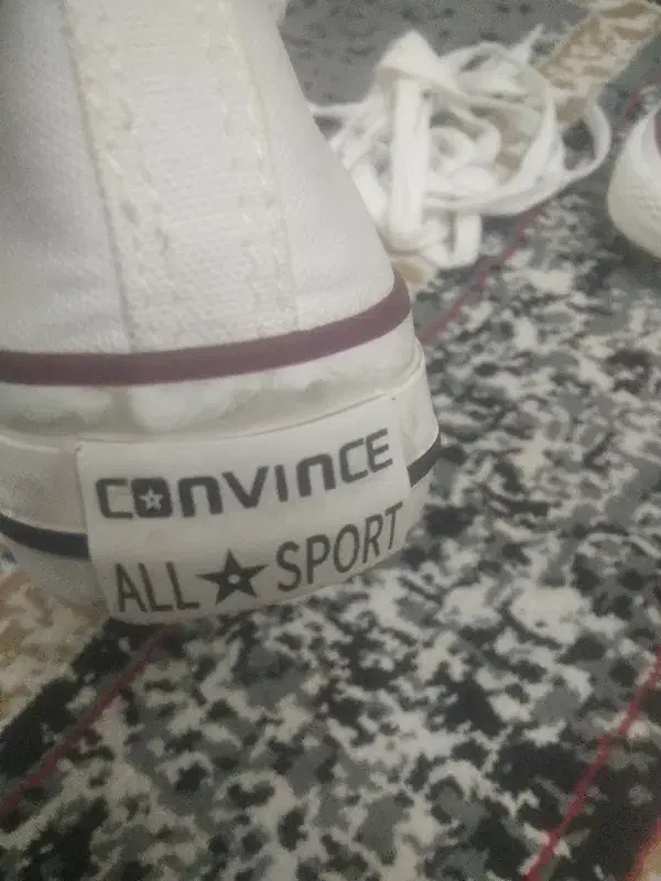 کتونی اورجینال نو|کیف، کفش، کمربند|قم, بنیاد|دیوار