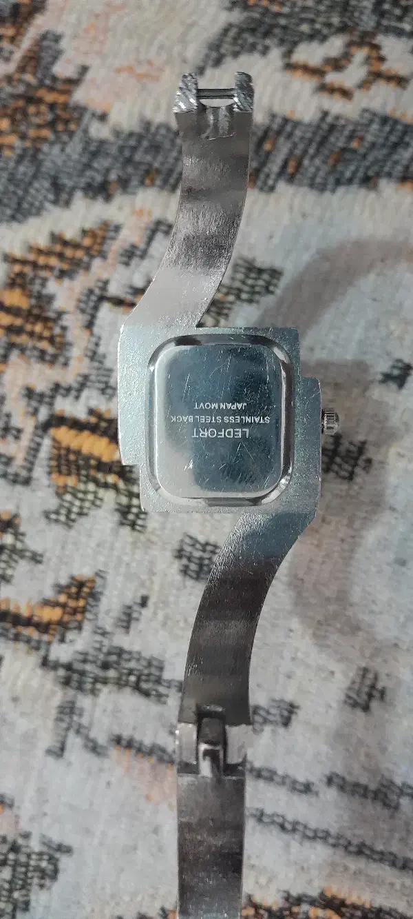 ساعت زنانه|ساعت|شهرکرد, |دیوار