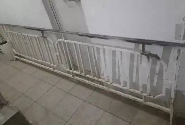 نرده اهنی|مصالح و تجهیزات ساختمان|گهواره, |دیوار