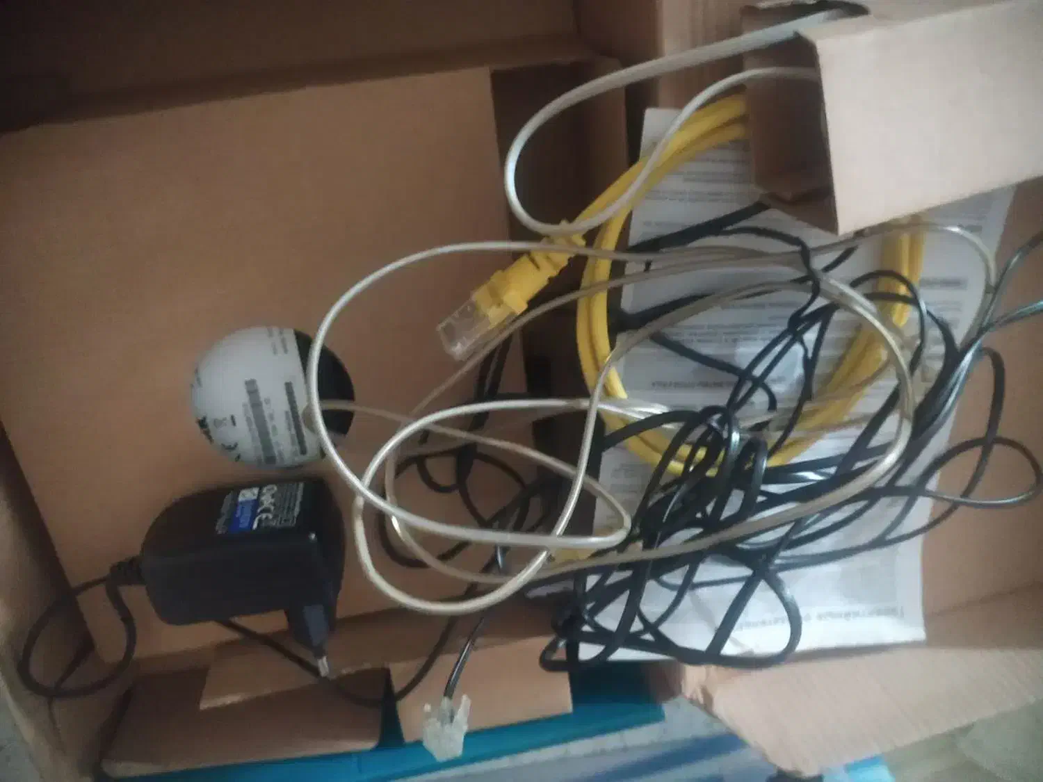 یک دستگاه مودم|مودم و تجهیزات شبکه|تهران, یافت‌آباد|دیوار