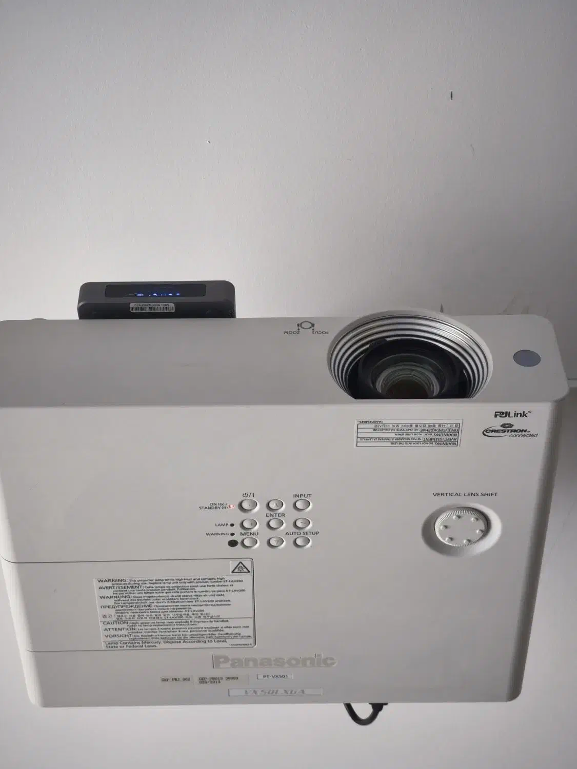 ویدئو پروژکتور Panasonic VX501 XGA|تلویزیون و پروژکتور|تهران, شهرک صدرا|دیوار