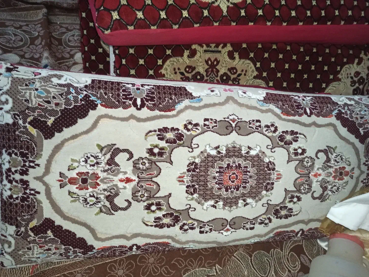 پشتی|پشتی|بیرجند, |دیوار