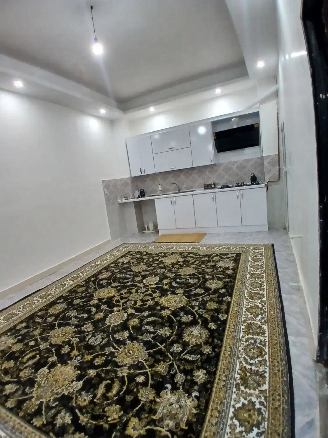 یکواحدفروشی۵۰متریحمیدیان|فروش آپارتمان|رشت, انصاری|دیوار