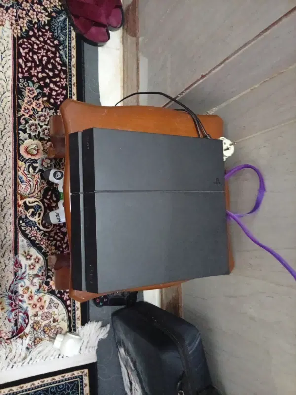 سلام یک عدد پی اس فور فول دوهفته نیست دستم|کنسول، بازی ویدئویی و آنلاین|اهواز, بیست متری شهرداری|دیوار