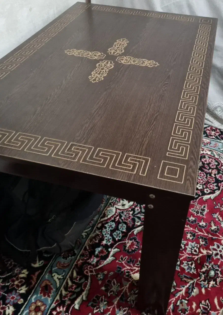 میز غذا خوری و برای کارهای دیگر|میز و صندلی غذاخوری|سنقر, |دیوار