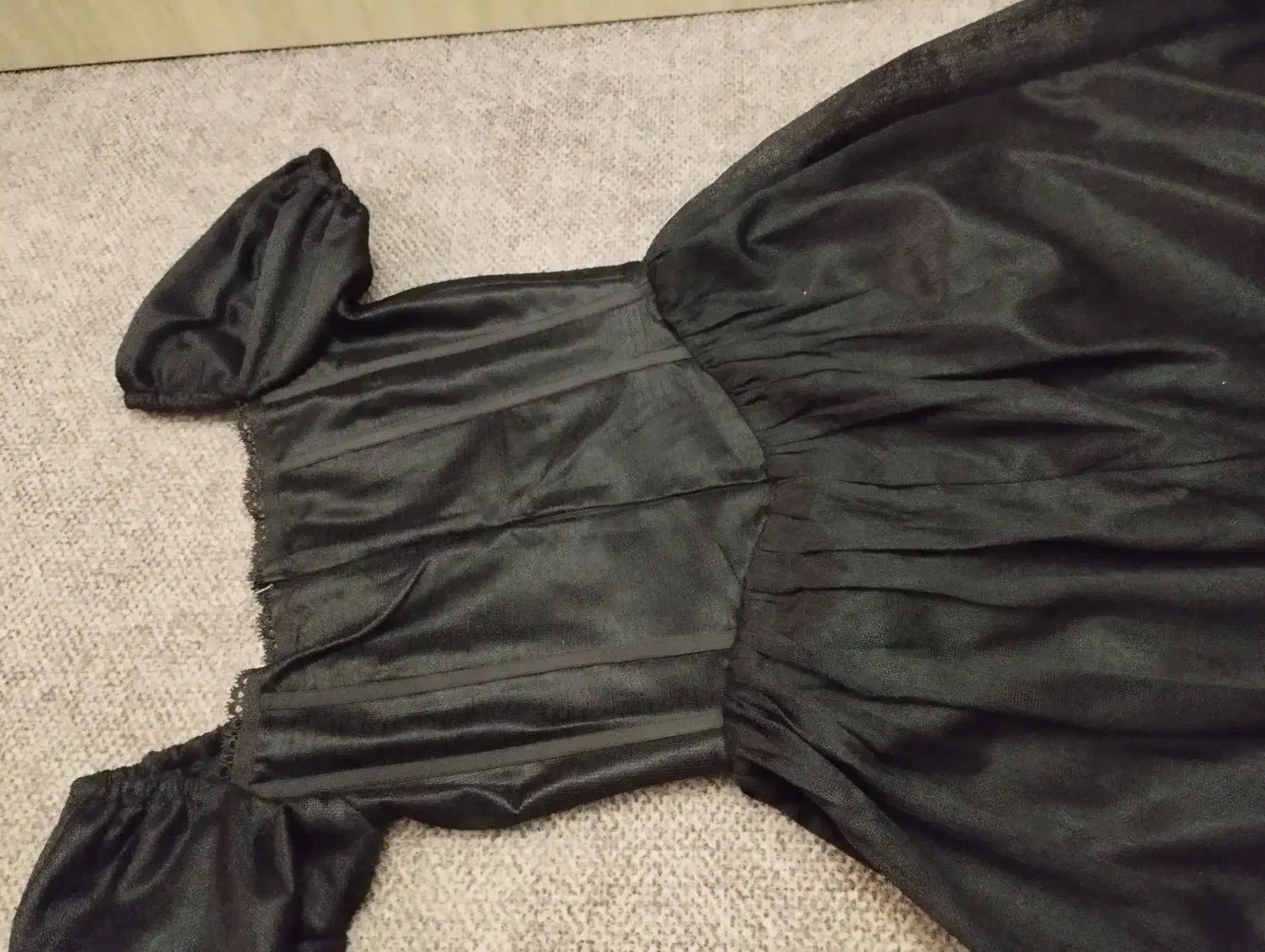 لباس مجلسی مشکی تمام فنر دوری شده سایز 44|لباس|اسلامشهر, شهرک سالور|دیوار