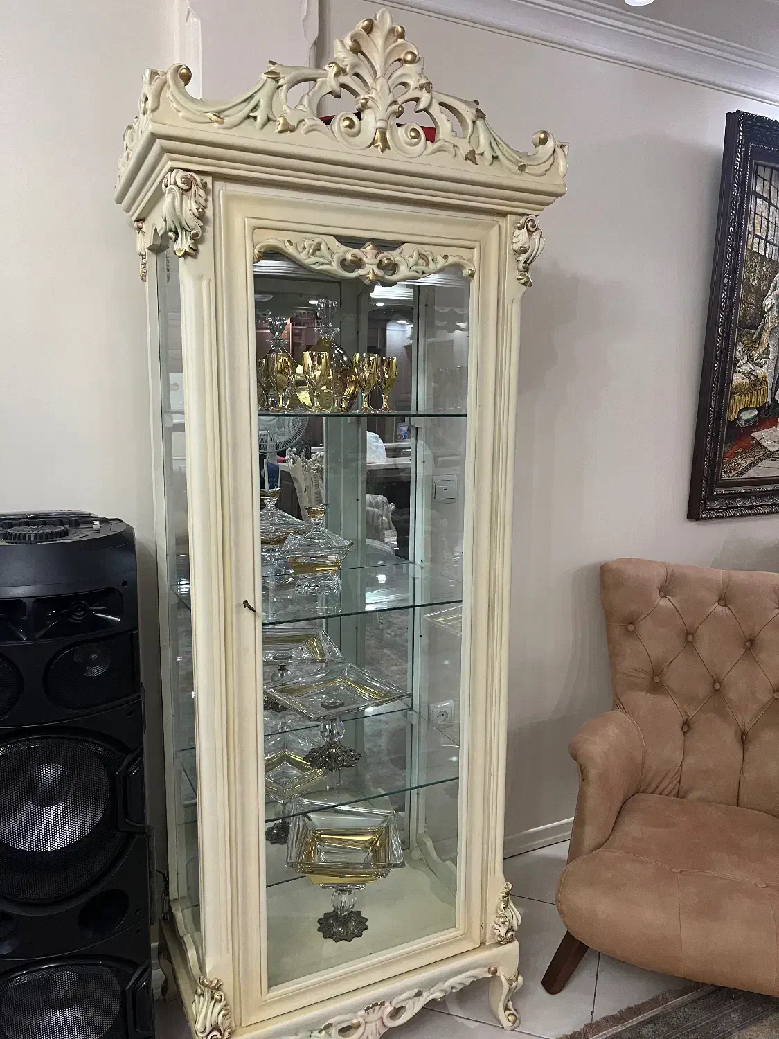 بوفه یا ویترین کاملا سالم|بوفه، ویترین، کنسول|تهران, مشیریه|دیوار