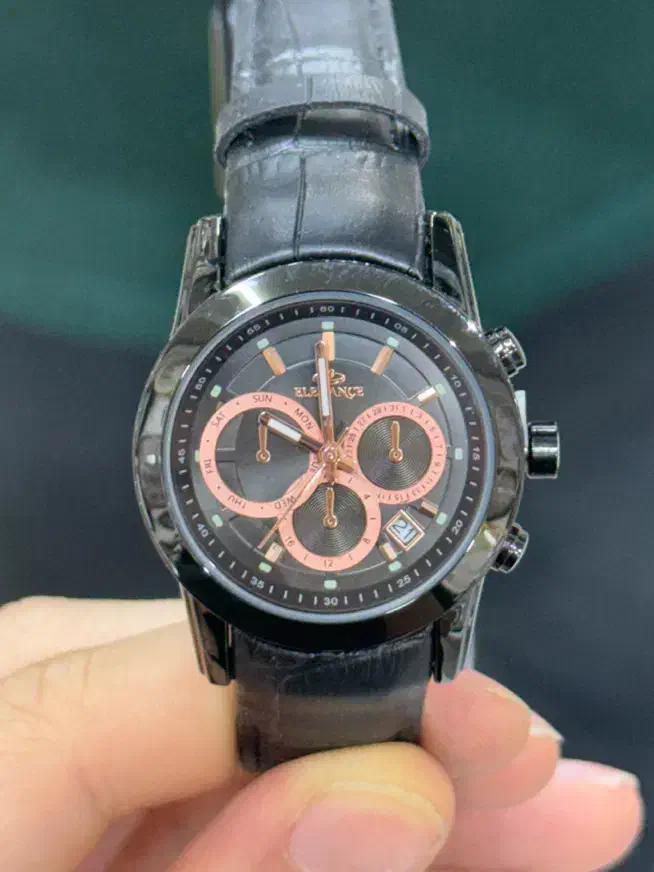 ساعت زنانه بند چرمی الگانس تاریخ داربا یکسال ضمانت|ساعت|مشهد, سعد آباد|دیوار