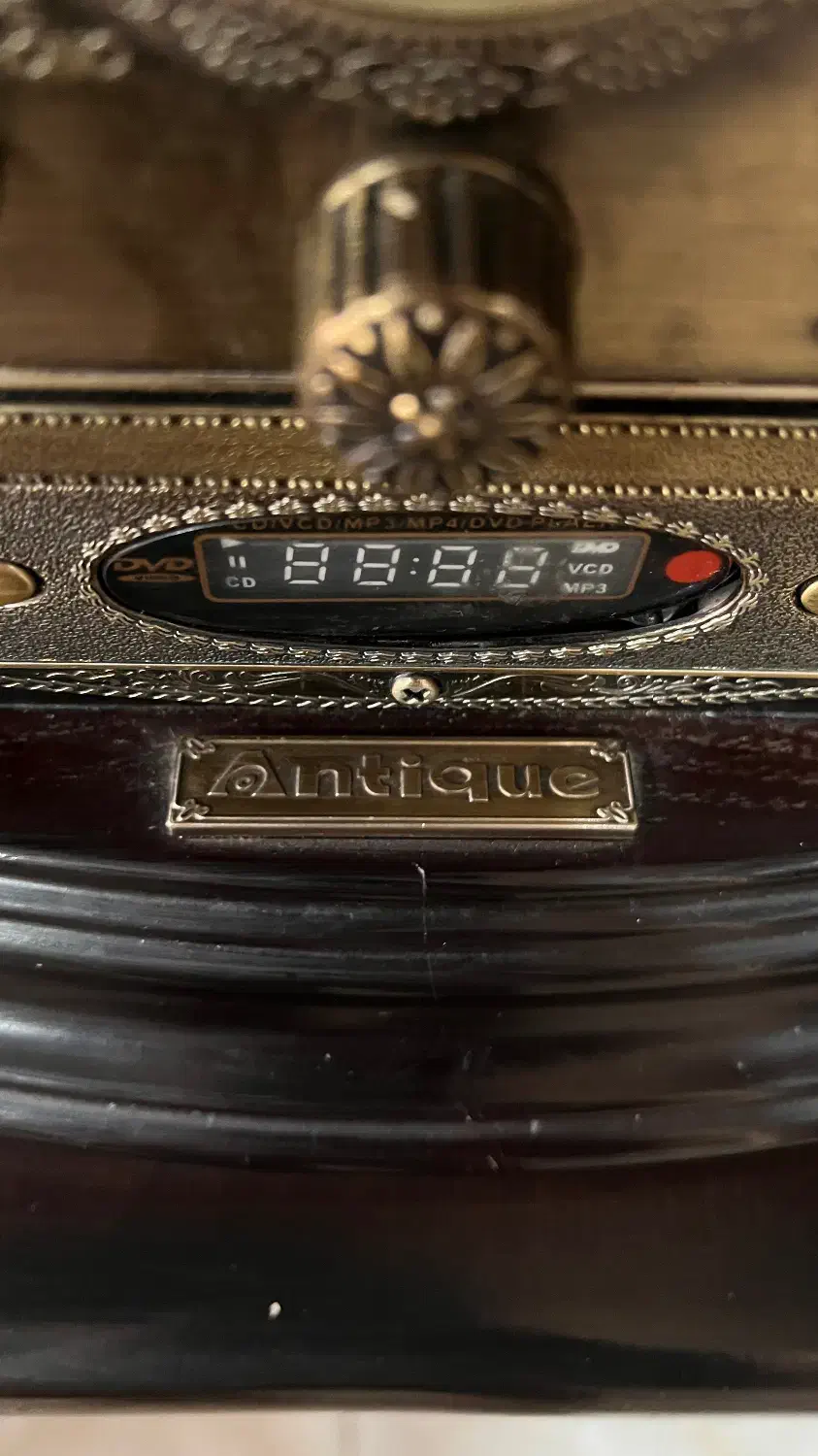 گرام همراه میز در حد نو|سیستم صوتی خانگی|لردگان, |دیوار