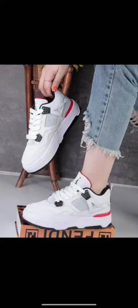 جردن 4|کیف، کفش، کمربند|شیراز, شهرک بهار|دیوار