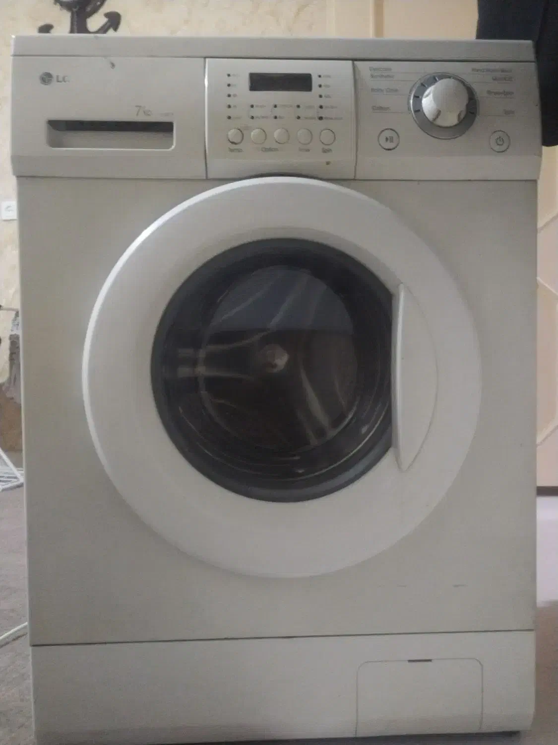 لباسشویی الجی 7کیلو با ضمانت|ماشین لباسشویی و خشککن لباس|مشهد, خواجه ربیع|دیوار