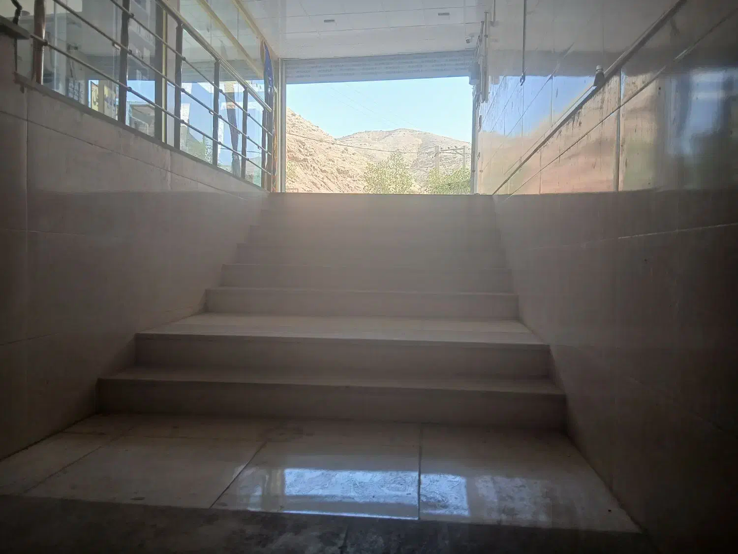 اجاره مغازه ۴۰۰ متری ورودی تنگ علی|اجارهٔ مغازه و غرفه|پلدختر, |دیوار