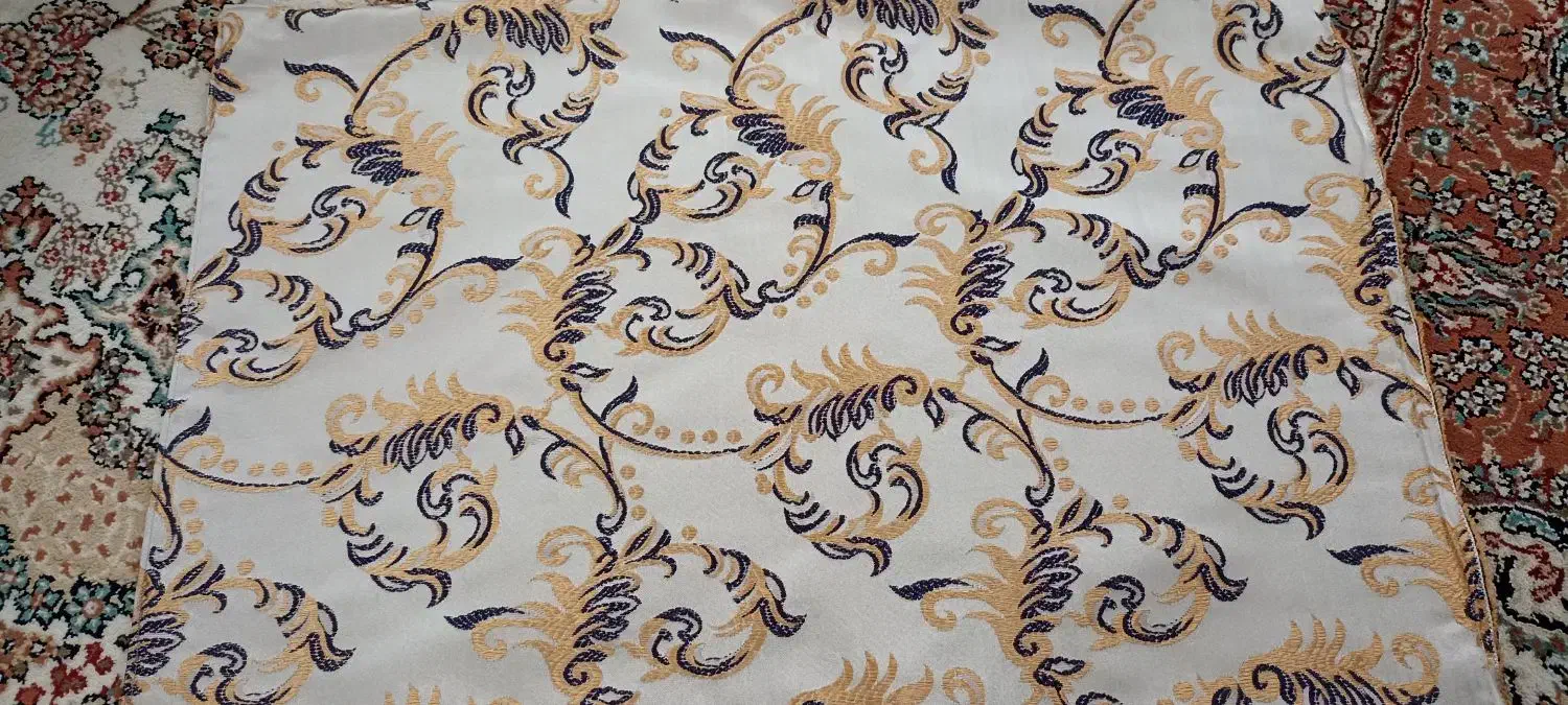 8عدد روبالشتی فقط ۴۰۰|رختخواب، بالش، پتو|بجنورد, |دیوار