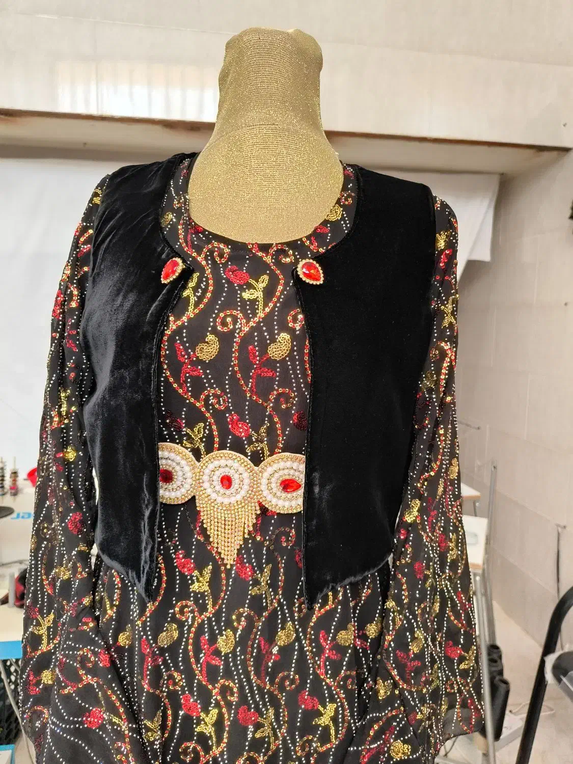 خیاطی ژینِــلی|لباس|سرپل ذهاب, |دیوار