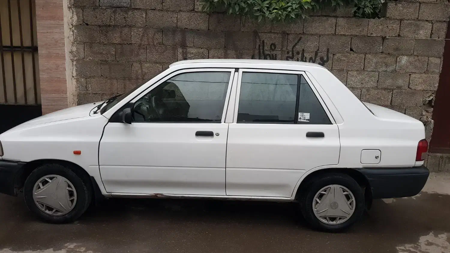 پراید۱۳۱مدل ۹۸|خودرو سواری و وانت|رشت, دروازه لاکان|دیوار