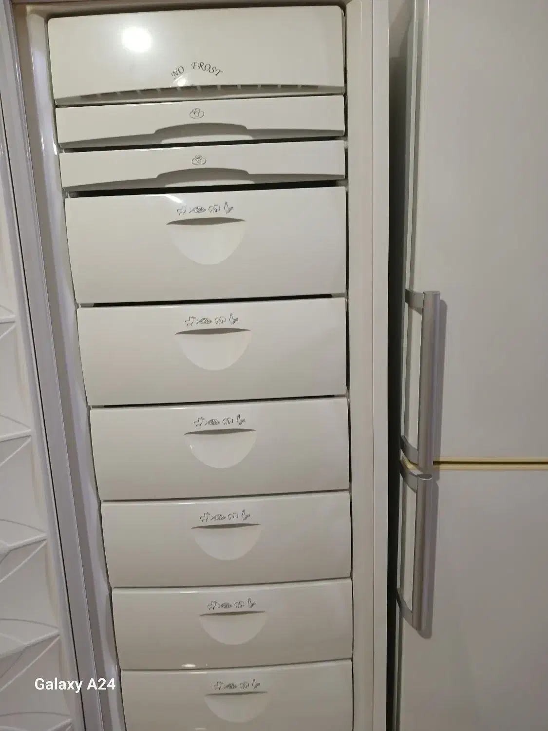 فریزر بدون برفک نیاز به تعمیر کوچک داره|یخچال و فریزر|گرگان, |دیوار