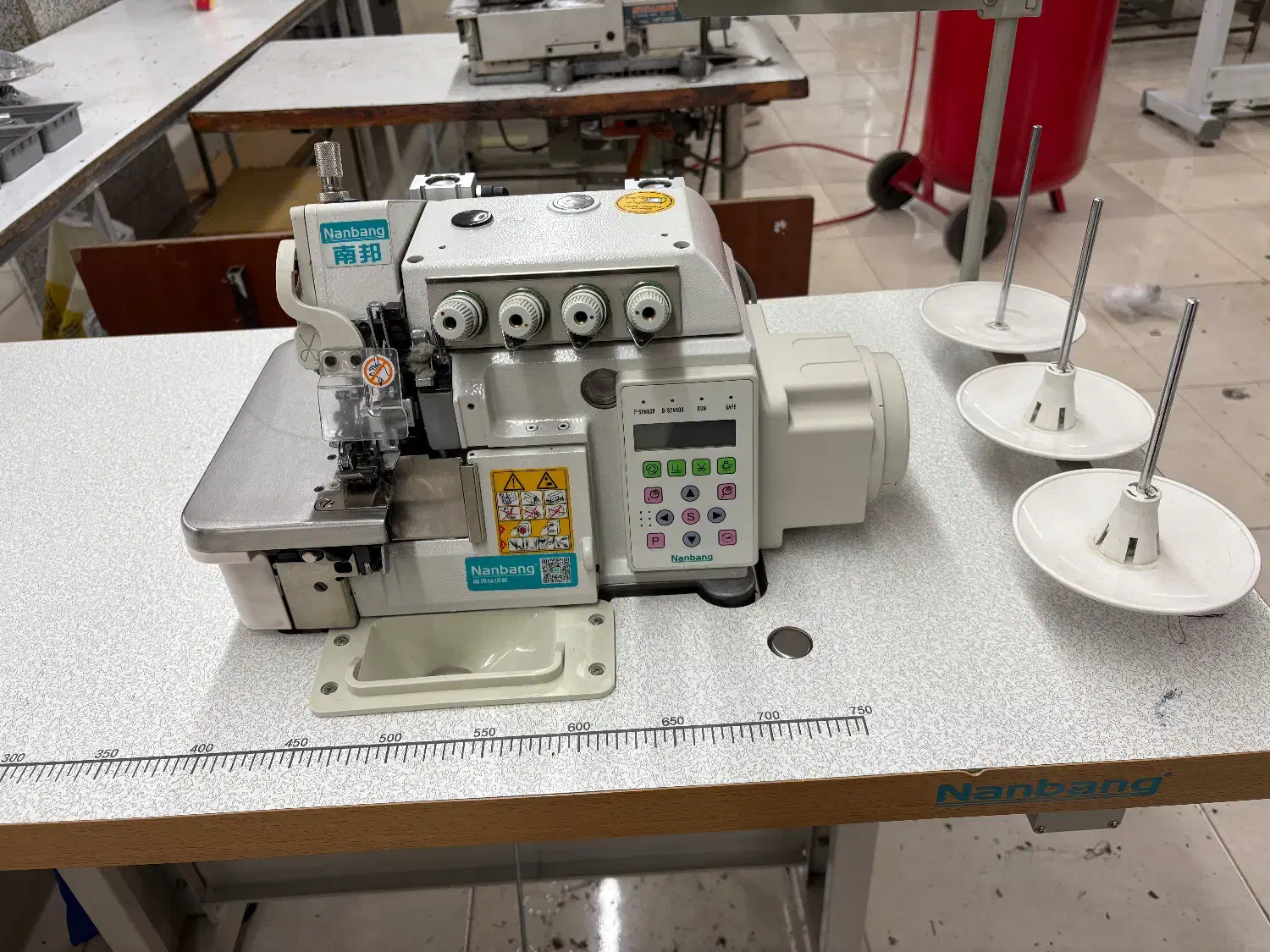 زیگزال ۵نخ اتومات|چرخ خیاطی و ریسندگی|اسلامشهر, شهرک سعیدیه|دیوار