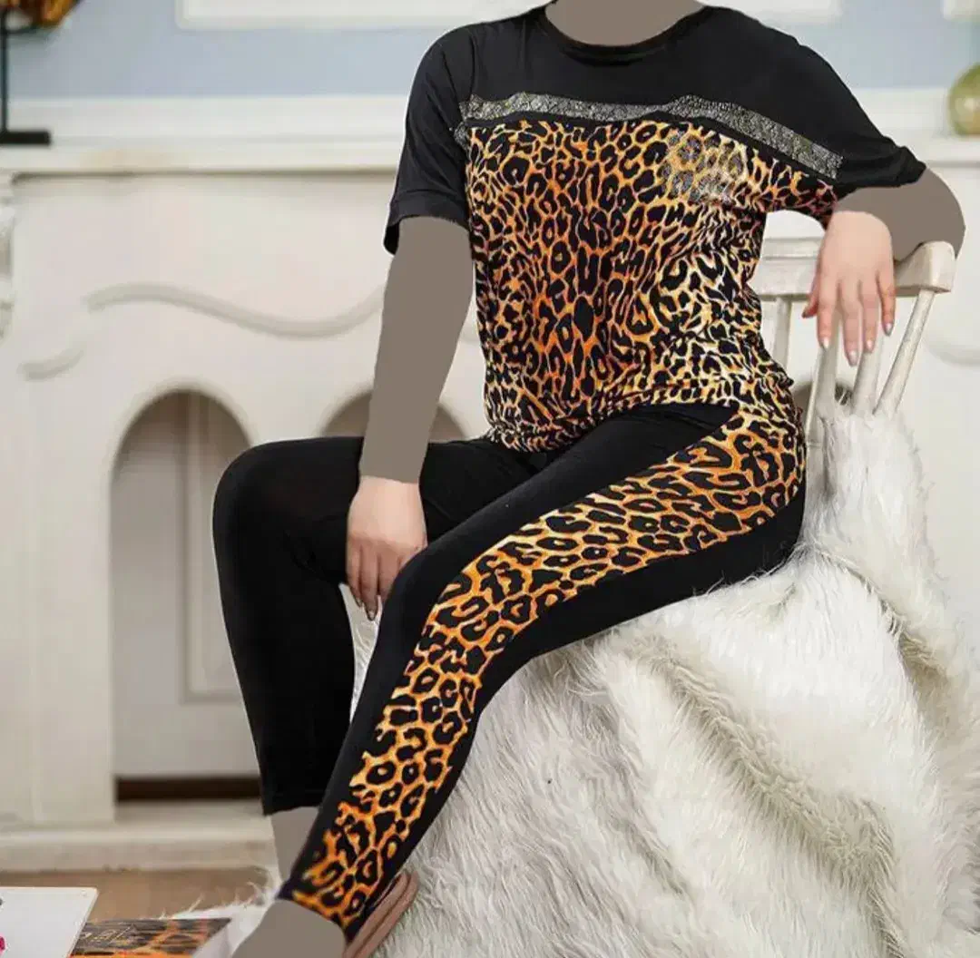 لباس|لباس|سلماس, |دیوار