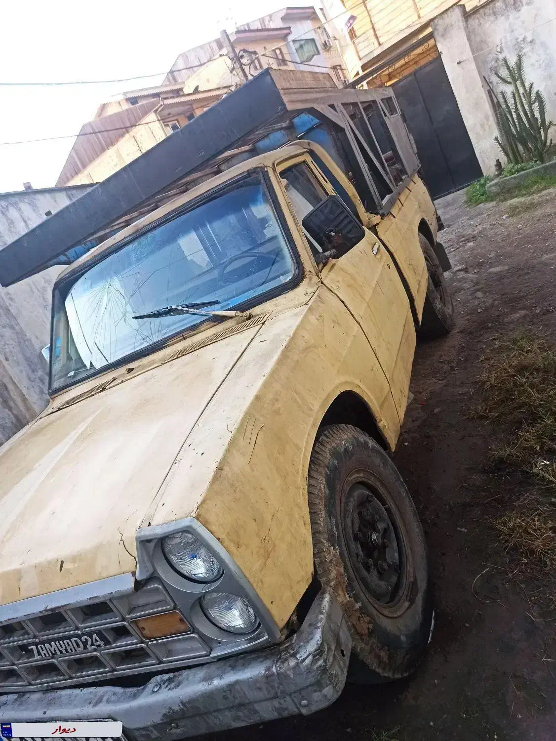 نیسان|خودرو سواری و وانت|رشت, سعدی (تختی)|دیوار