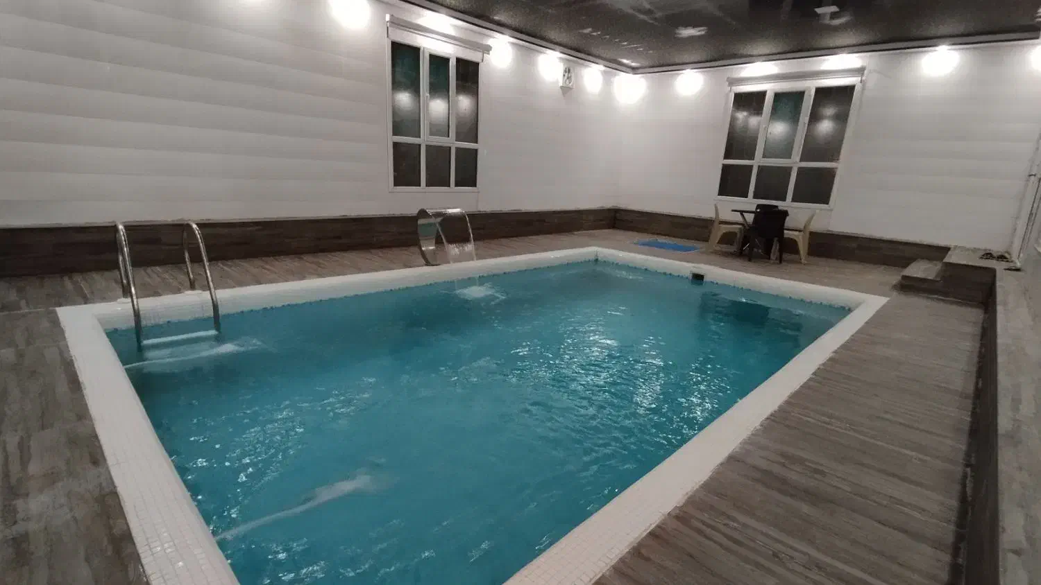 ویلای خانه آرامش|اجارهٔ کوتاهمدت ویلا و باغ|تهران, چیتگر جنوبی|دیوار