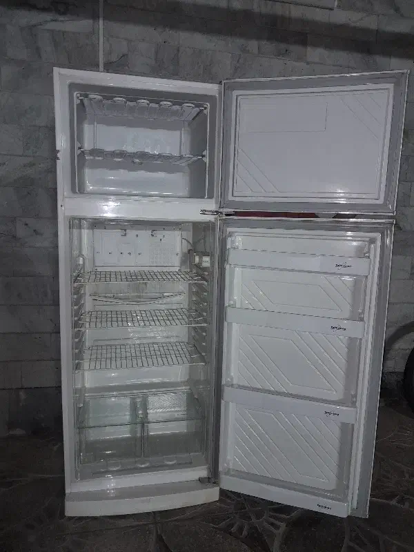 یخچال یخساران|یخچال و فریزر|خوی, |دیوار