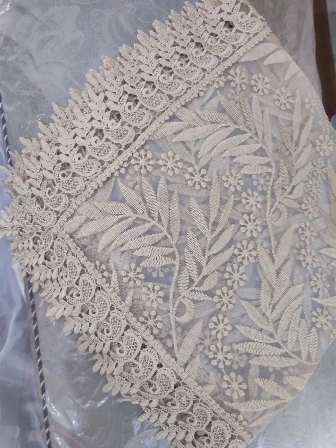 رو پشتی درحد نو|پشتی|تبریز, |دیوار